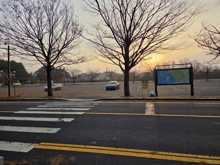 춘장대 해수욕장 주차장에서 차박